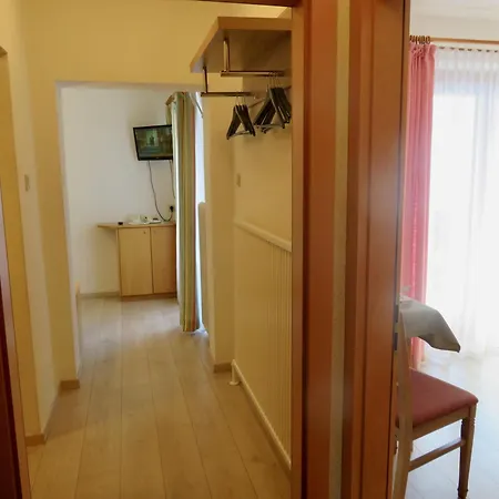 Berg-panorama-hof Sturmgut Hétvégi ház *